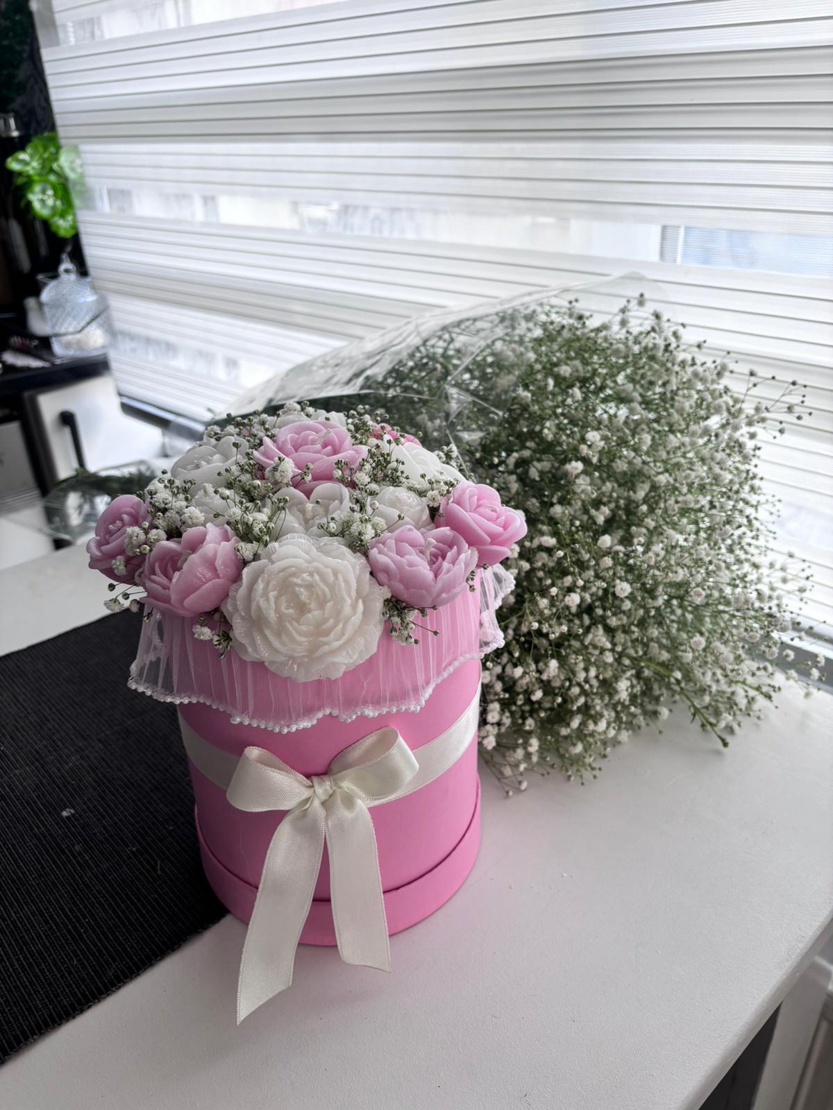 Özel Pembe Beyaz Mum Buketi