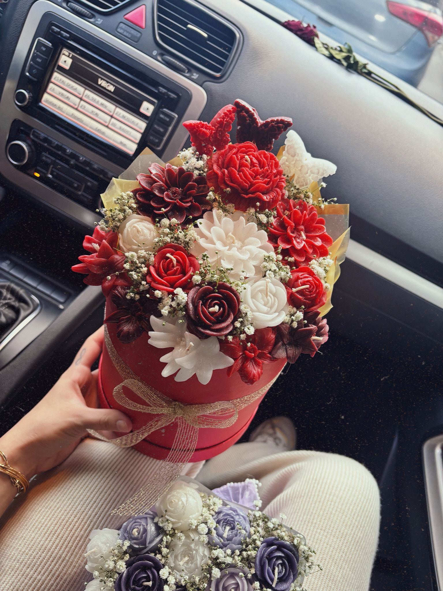 Özel Kırmızı Borda Mum Buketi